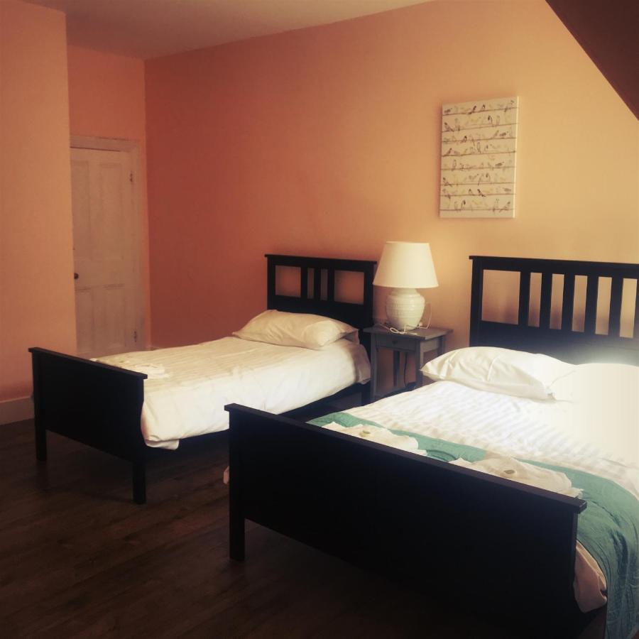Tourian Lounge Hotel Лондон Екстериор снимка